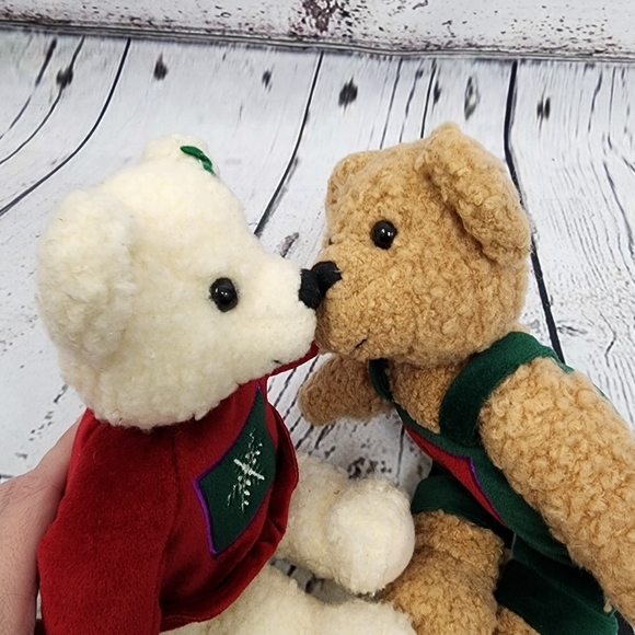 Hallmark Kiss Kiss Christmas Holiday‎ Bears - Picture 4 of 8